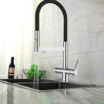 Shurity 390 Rubinetto da cucina con Doccetta in gomma senza metalli pesanti 3 vie Cromo/Nero - immagine 4